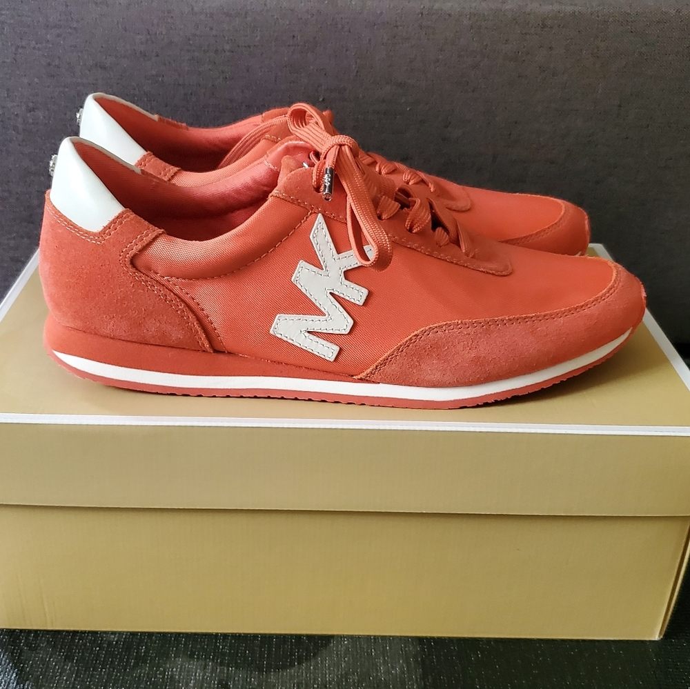 Michael Kors Stanton Trainer Leather Suede in Grapefruit